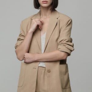 BNWOT Oak and Fort Oversized Blazer